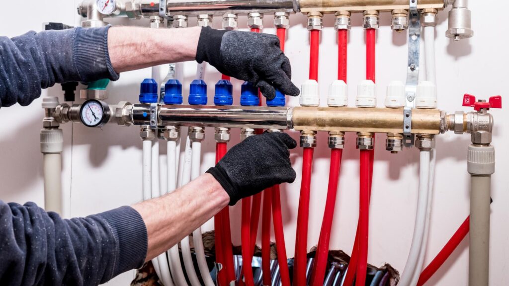 Guide to becoming a Pipefitter: jobs paying up to €32/hour (and how to enter the field the right way)